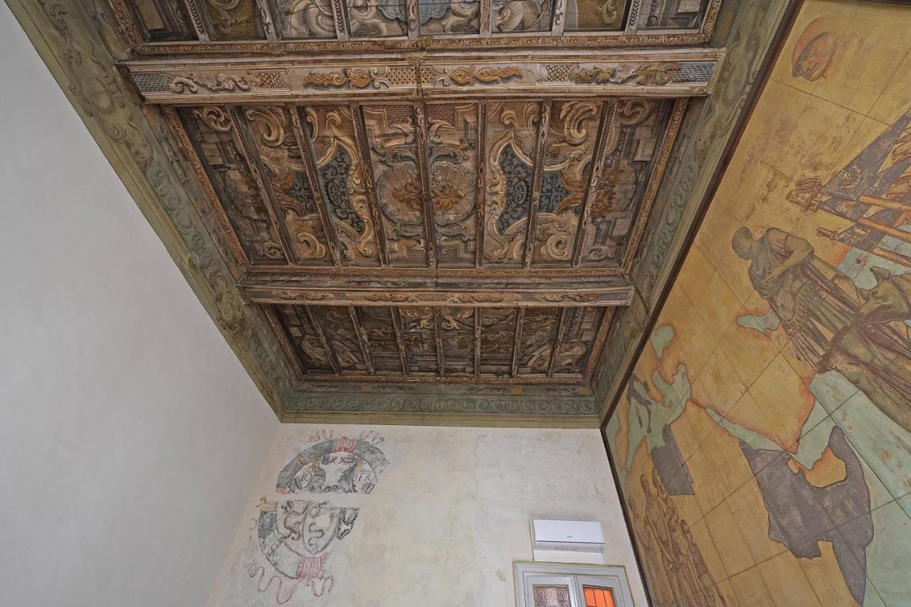 Foresteria Palazzo Guazzoni Zaccaria Cremona Exteriör bild