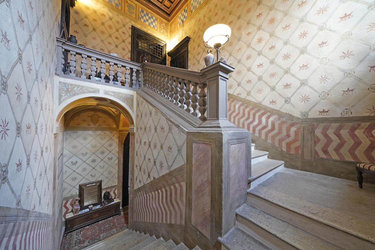 Foresteria Palazzo Guazzoni Zaccaria Cremona Exteriör bild