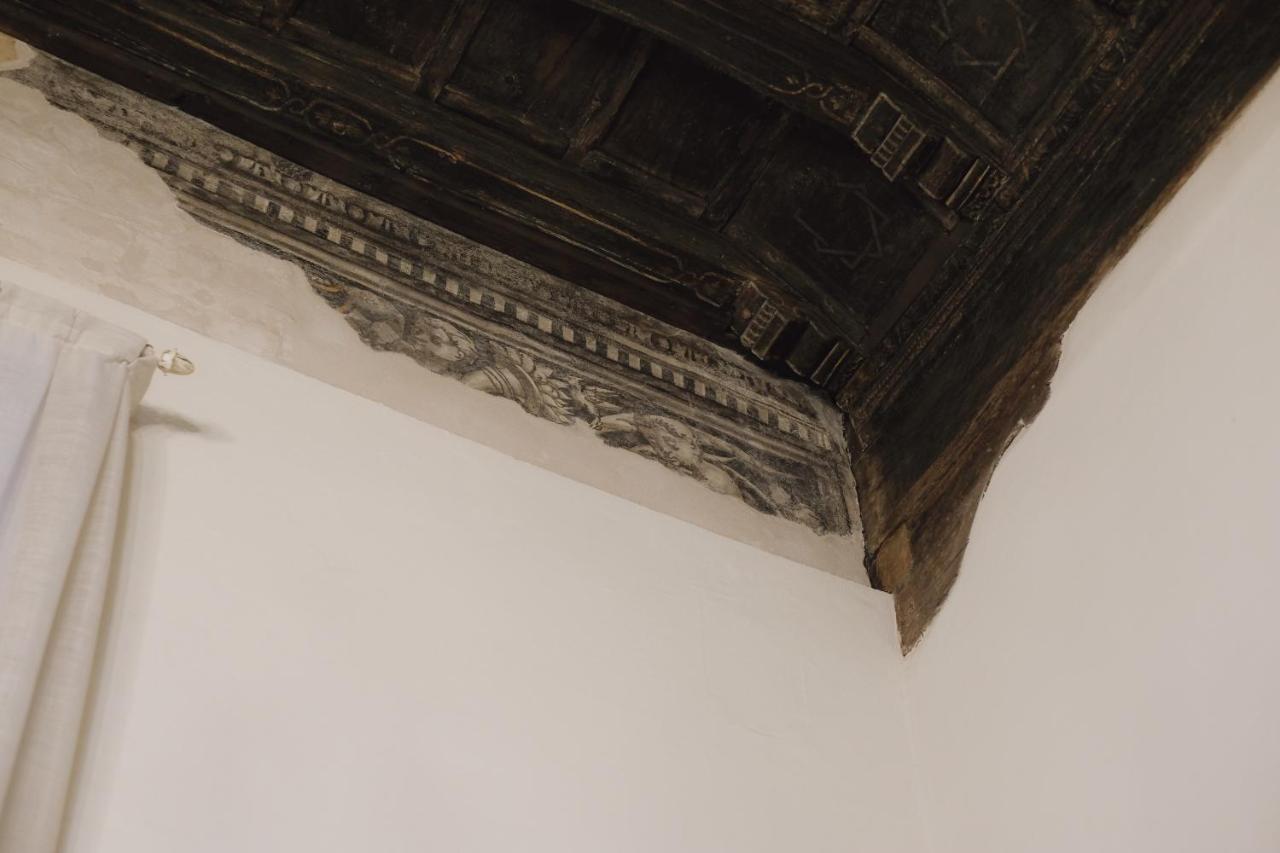 Foresteria Palazzo Guazzoni Zaccaria Cremona Exteriör bild