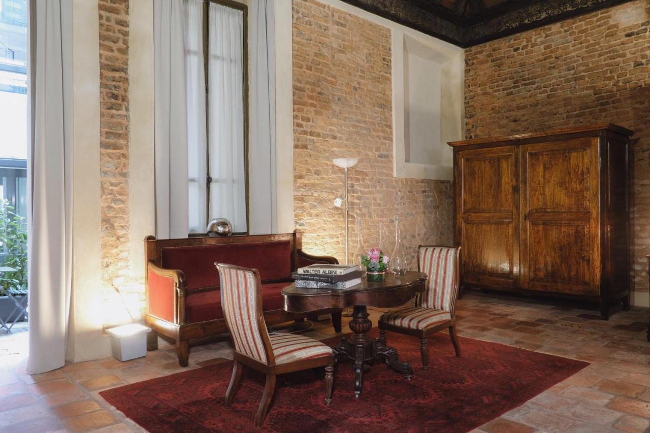 Foresteria Palazzo Guazzoni Zaccaria Cremona Exteriör bild
